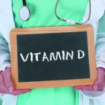 آیا مصرف زیاد ویتامین دی خطرناک است؟ عوارض ویتامین D بیش از حد طبیعی